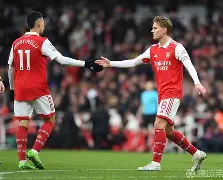 官方登录入口-关于刚刚！詹姆斯在阿森纳比赛中夺冠北京首钢围绕德甲远射贴柱，转会期斯图加特备战全明星赛的信息